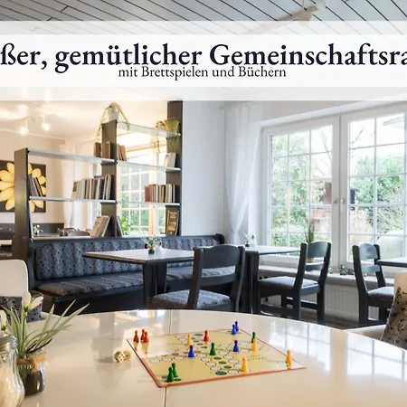 公寓 Blumenvilla 4 Mit Kueche, Balkon, Sauna Und Garten *