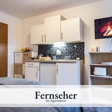 Blumenvilla 4 Mit Kueche, Balkon, Sauna Und Garten Schneverdingen